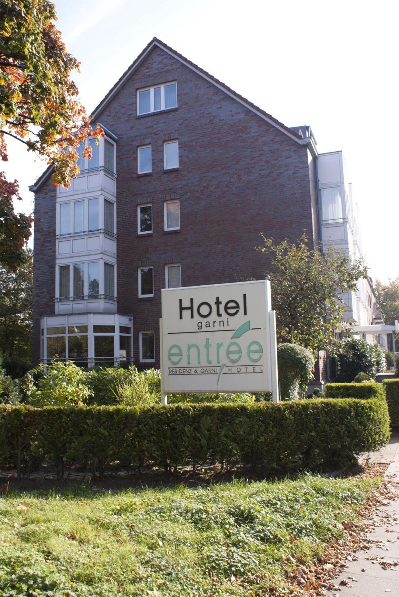 Hotel Entree Gross Borstel Garni 4*