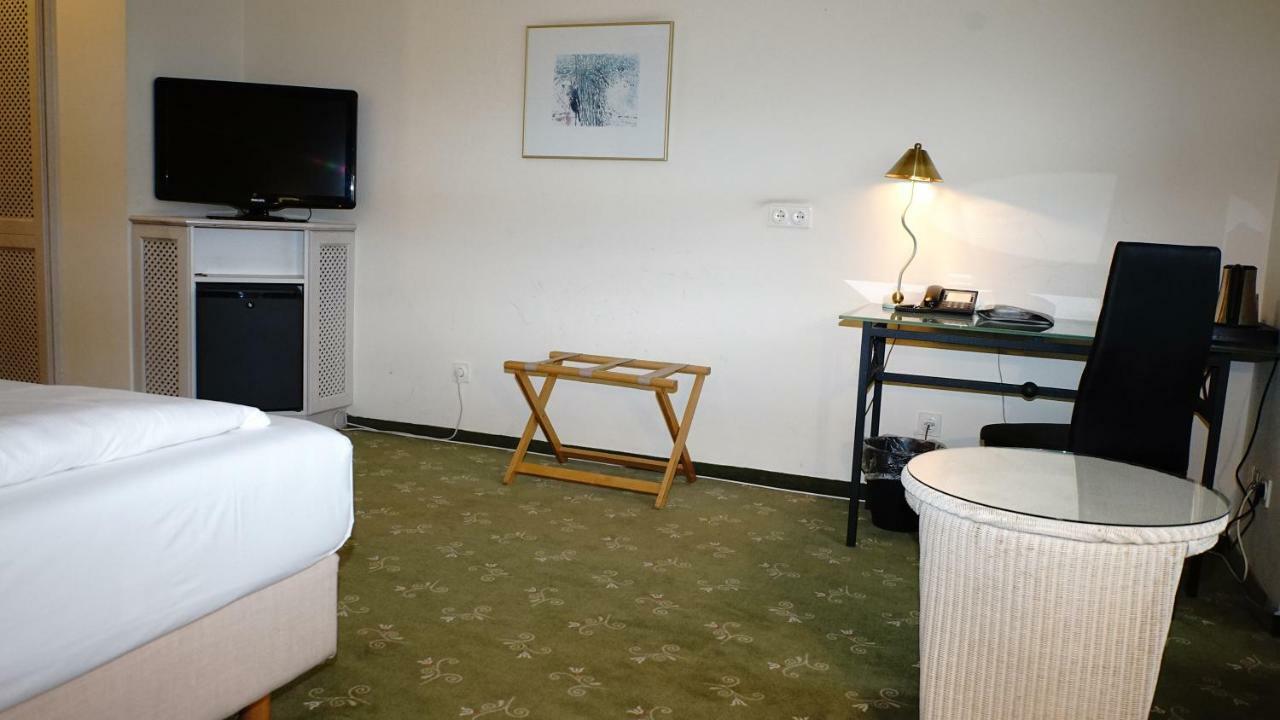 Entree Gross Borstel Garni 4*